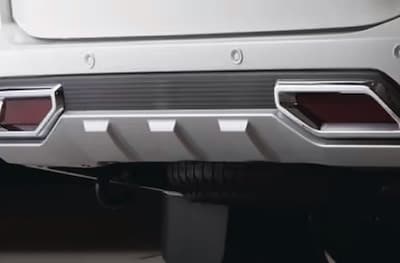 Moldura trasera (Tipo difusor)