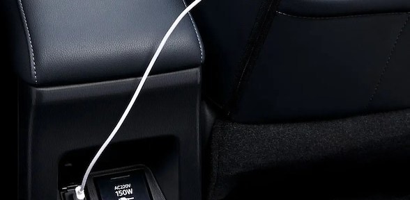 DIVERSAS CONEXIONES Y TOMACORRIENTE DE 150W