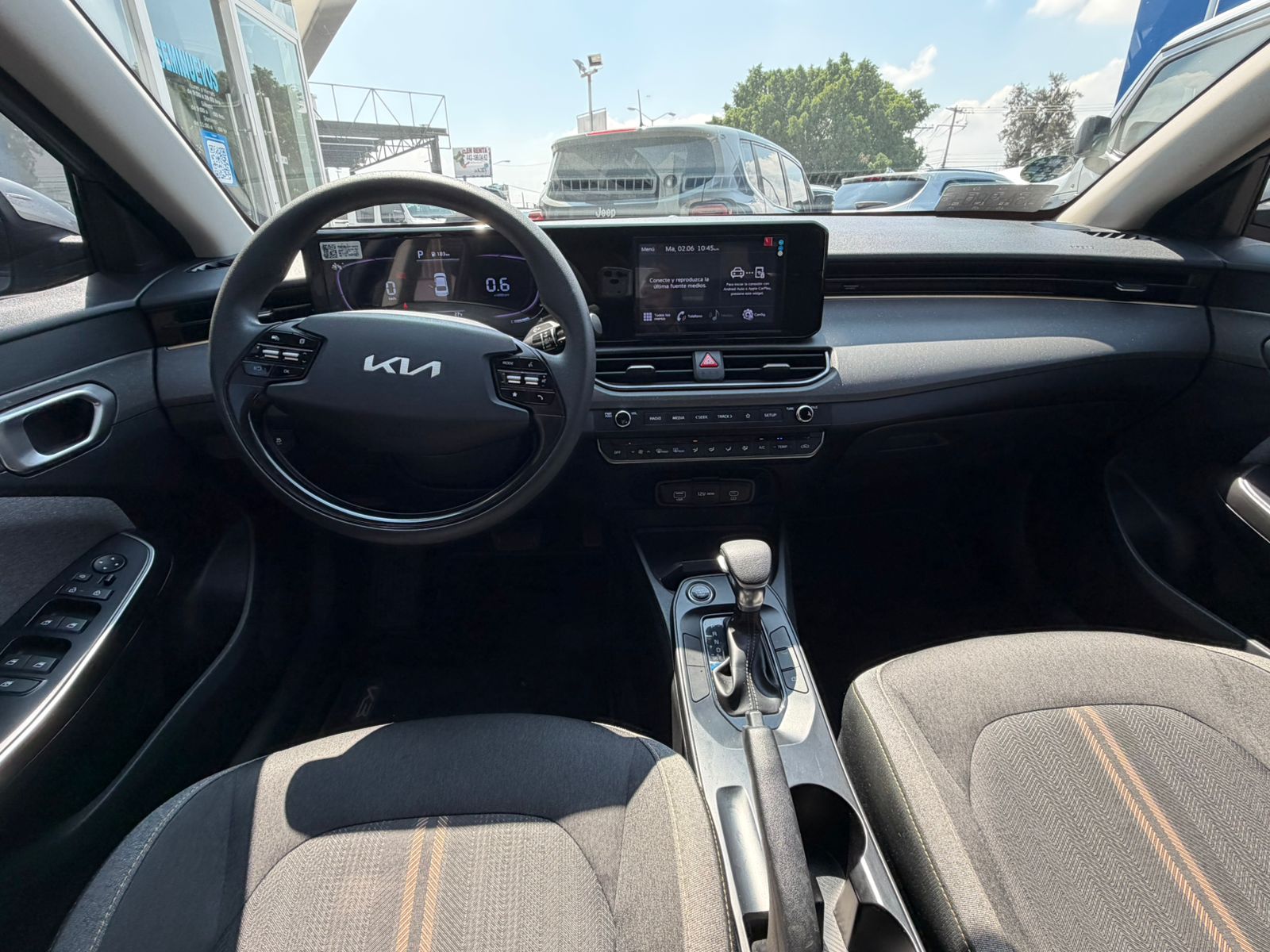 2024 KIA K3 4 pts. EX, 1.6l, TM6, a/ac., RA-17