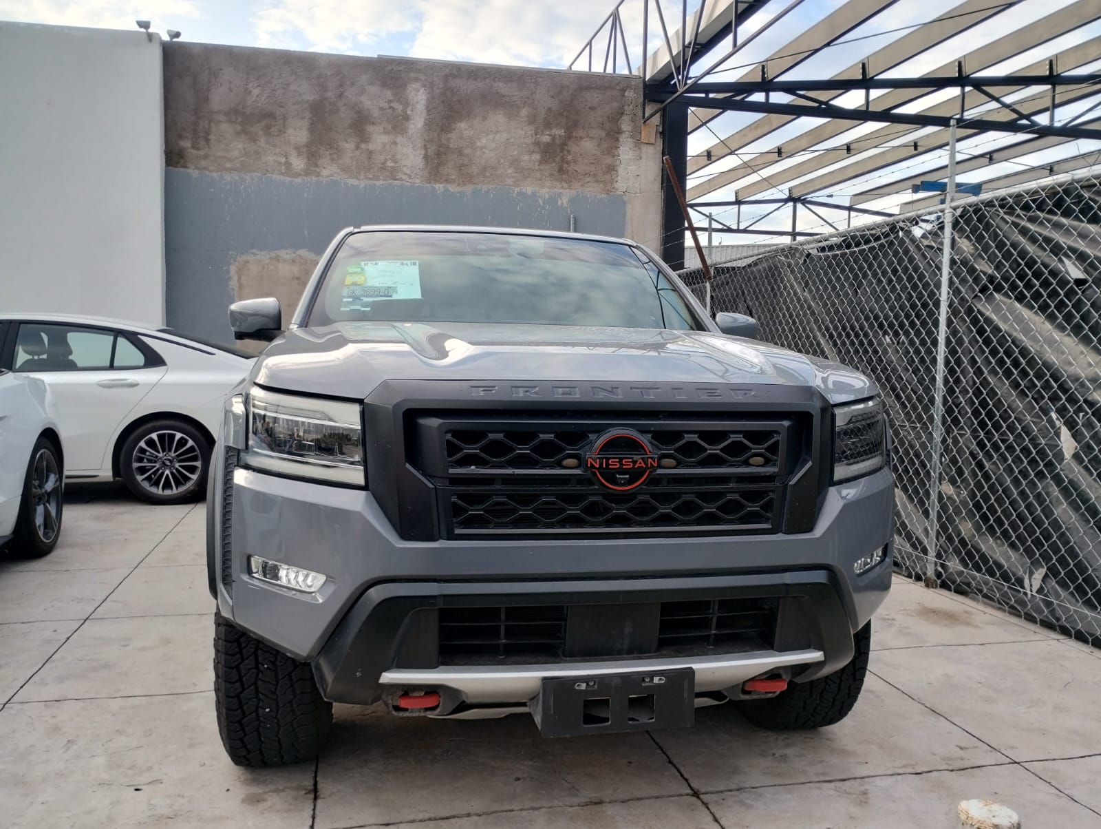 2022 NISSAN COMERCIALES Frontier y NP 300 Frontier Pick-Up 4 pts. Frontier Pro 4x, Doble Cab., V6, 3.8l, TA, a/ac., piel, RA-17, 4x4