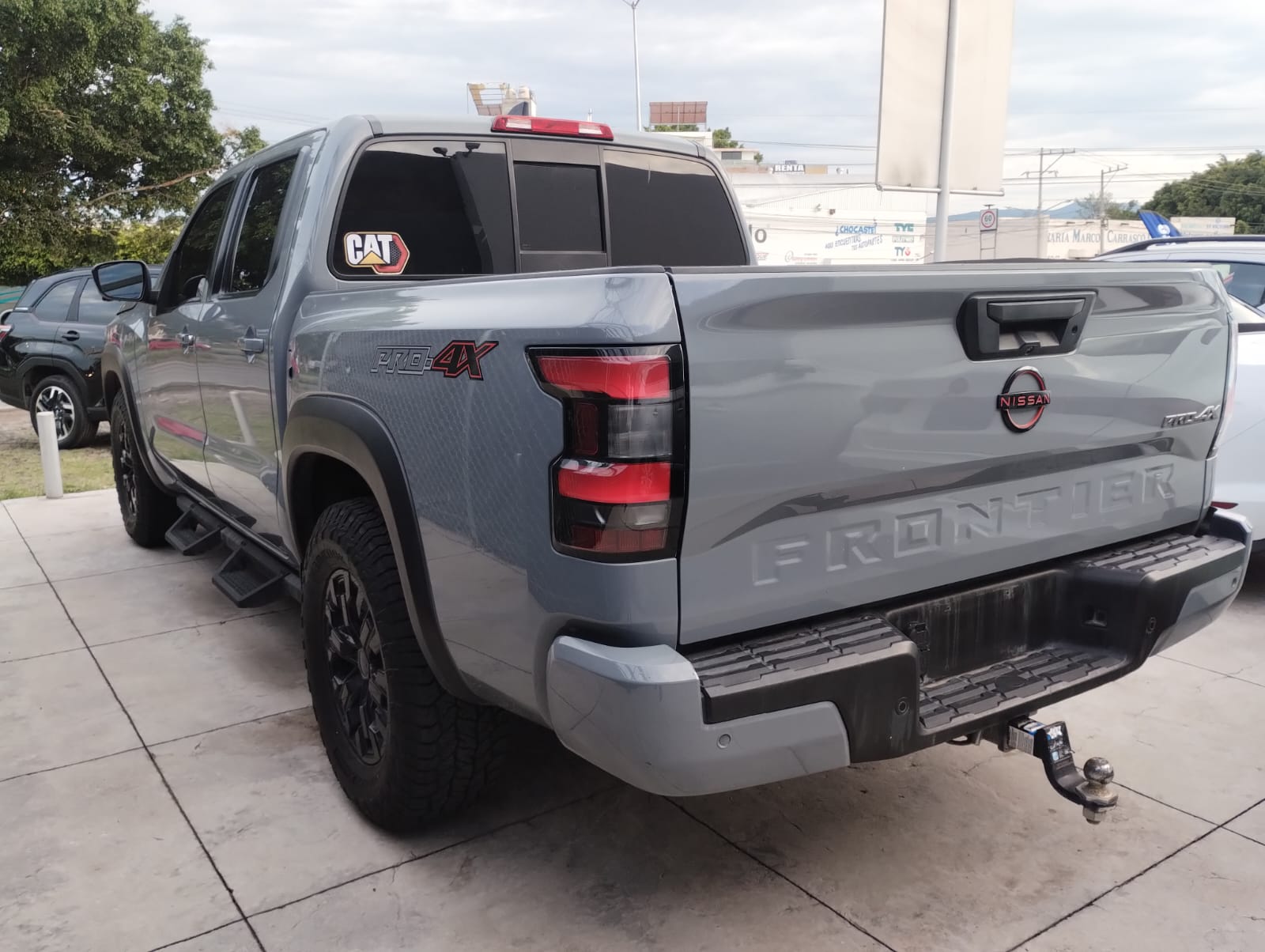 2022 NISSAN COMERCIALES Frontier y NP 300 Frontier Pick-Up 4 pts. Frontier Pro 4x, Doble Cab., V6, 3.8l, TA, a/ac., piel, RA-17, 4x4