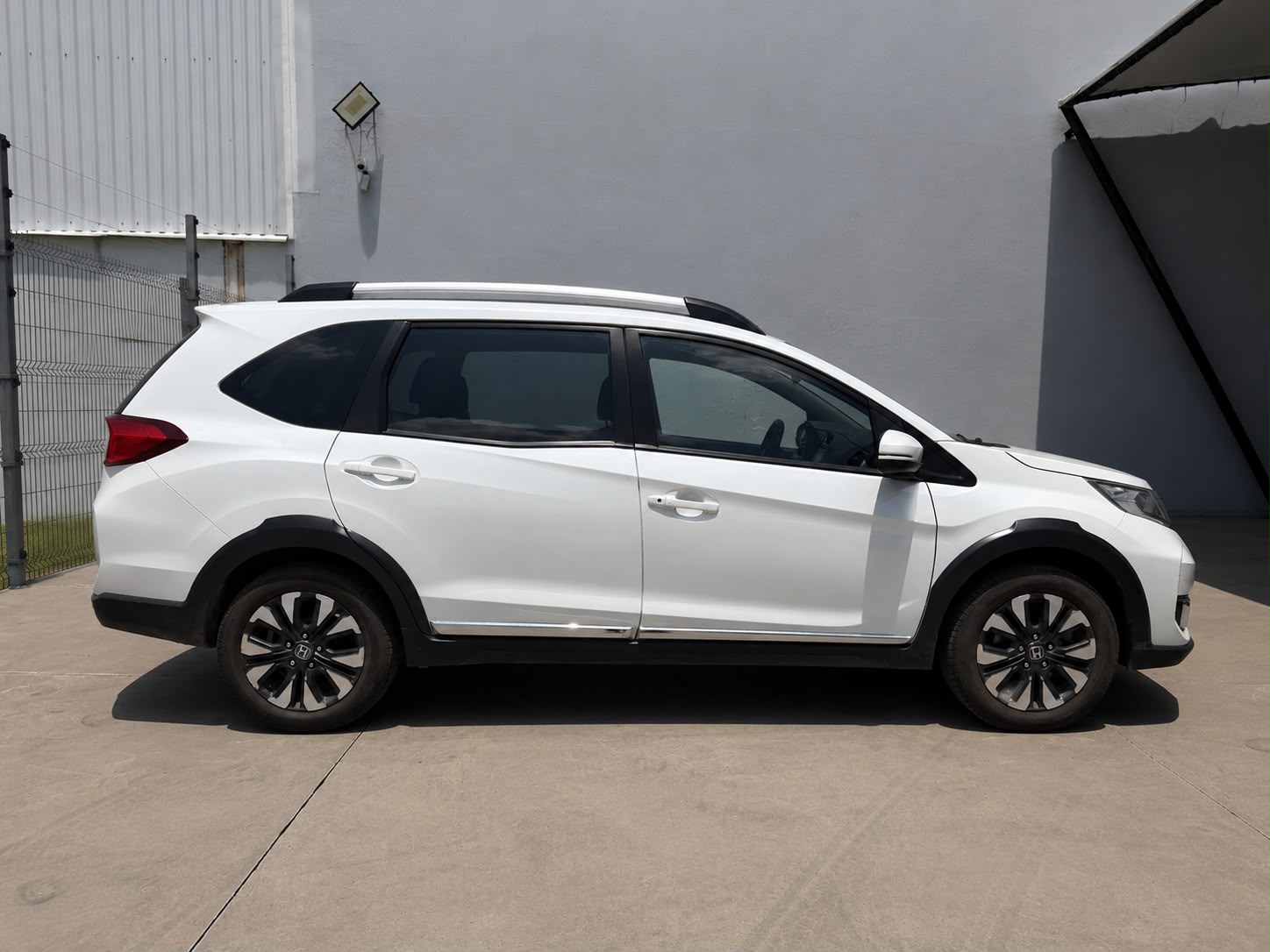 2020 HONDA BR-V 5 pts. Prime, 1.5l, TA, a/ac. Aut., f. niebla, RA-16
