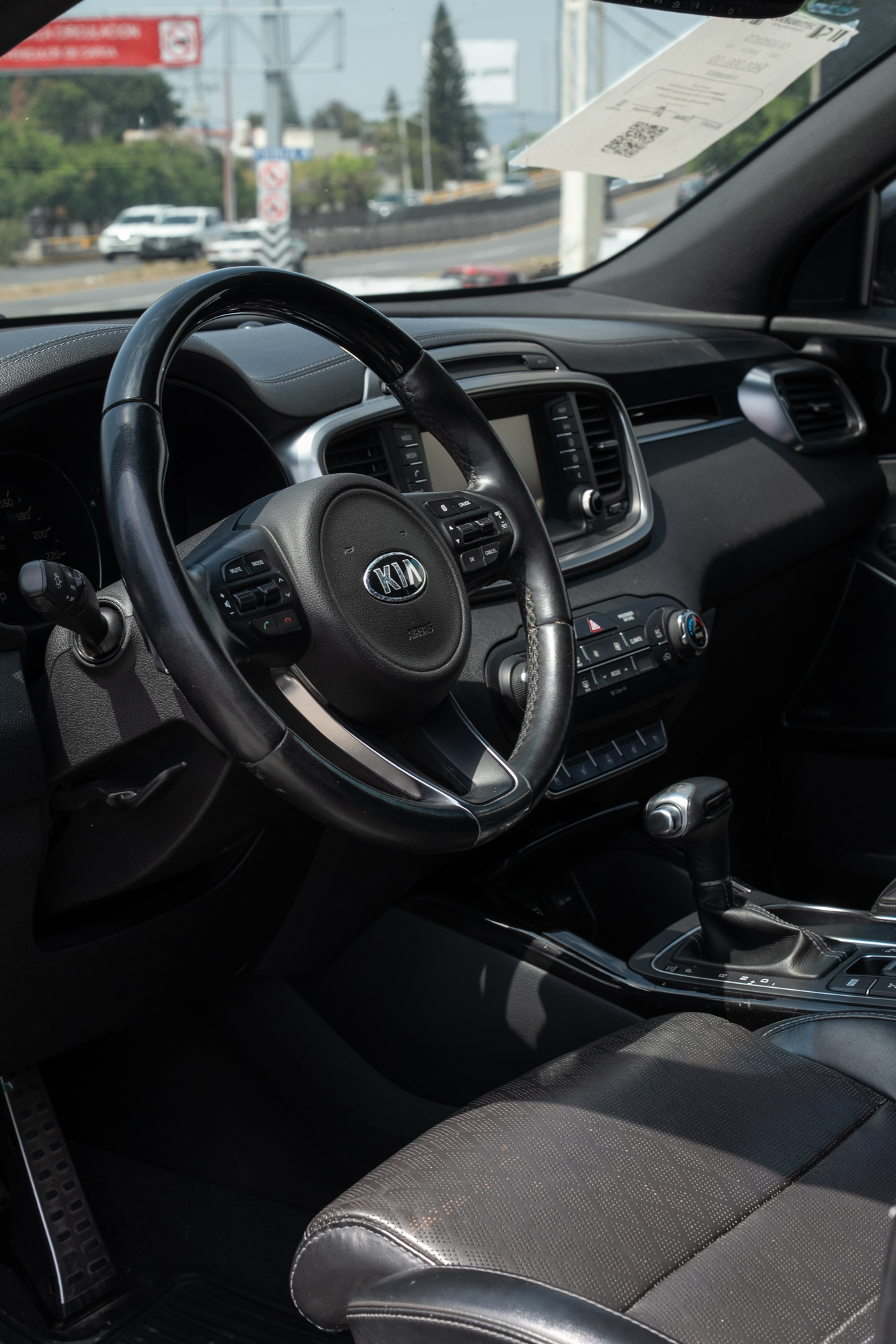 2018 KIA Sorento 5 pts. SXL, V6, TA, a/ac., piel, QCP, GPS, f. led, 7 pas., RA-18, 4x4