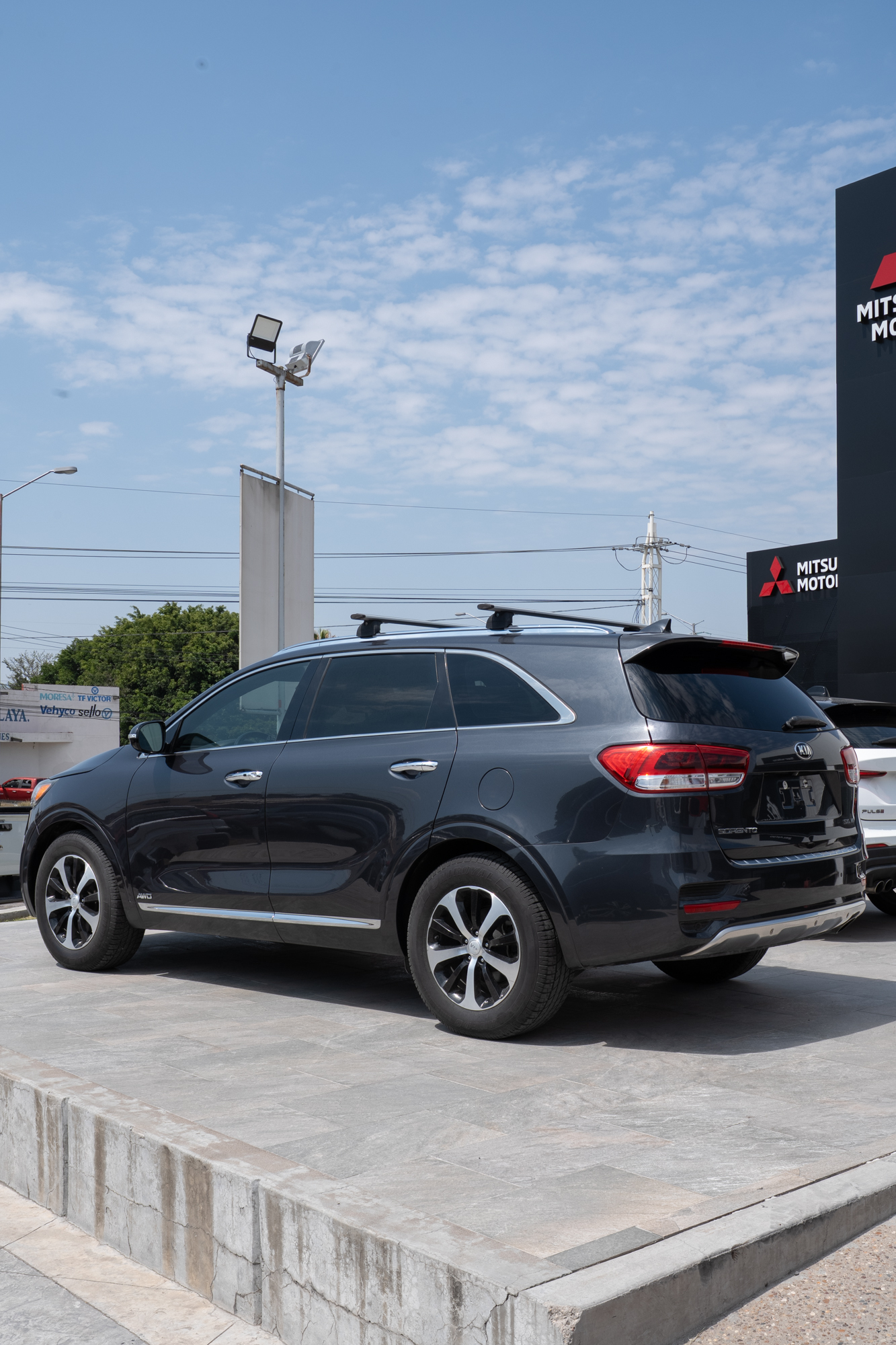 2018 KIA Sorento 5 pts. SXL, V6, TA, a/ac., piel, QCP, GPS, f. led, 7 pas., RA-18, 4x4