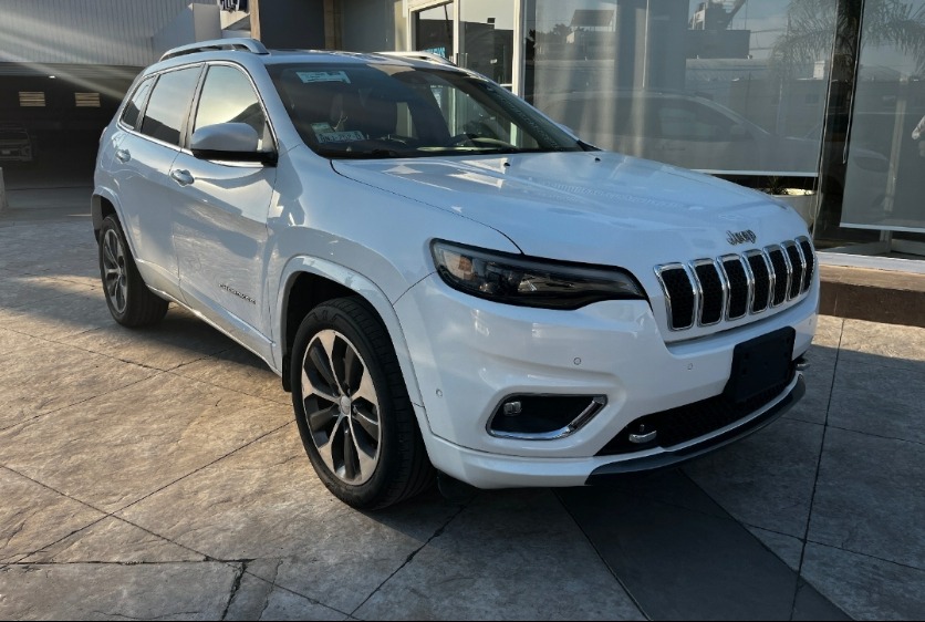 2020 Jeep Cherokee