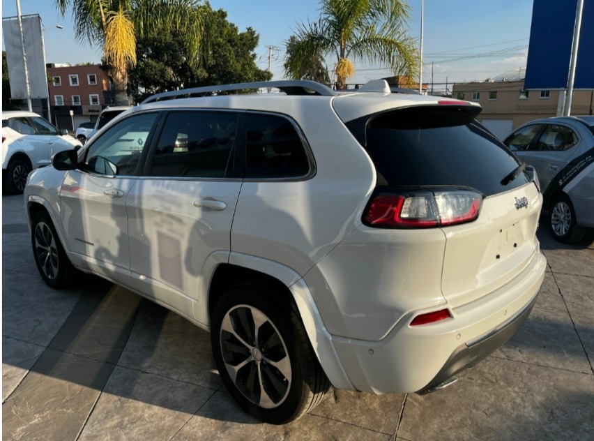 2020 JEEP Cherokee 5 pts. Overland, V6, 3.2l, TA, piel, QCP, GPS, RA-17