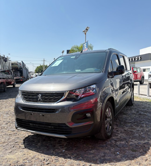 2024 Peugeot Rifter Minivan