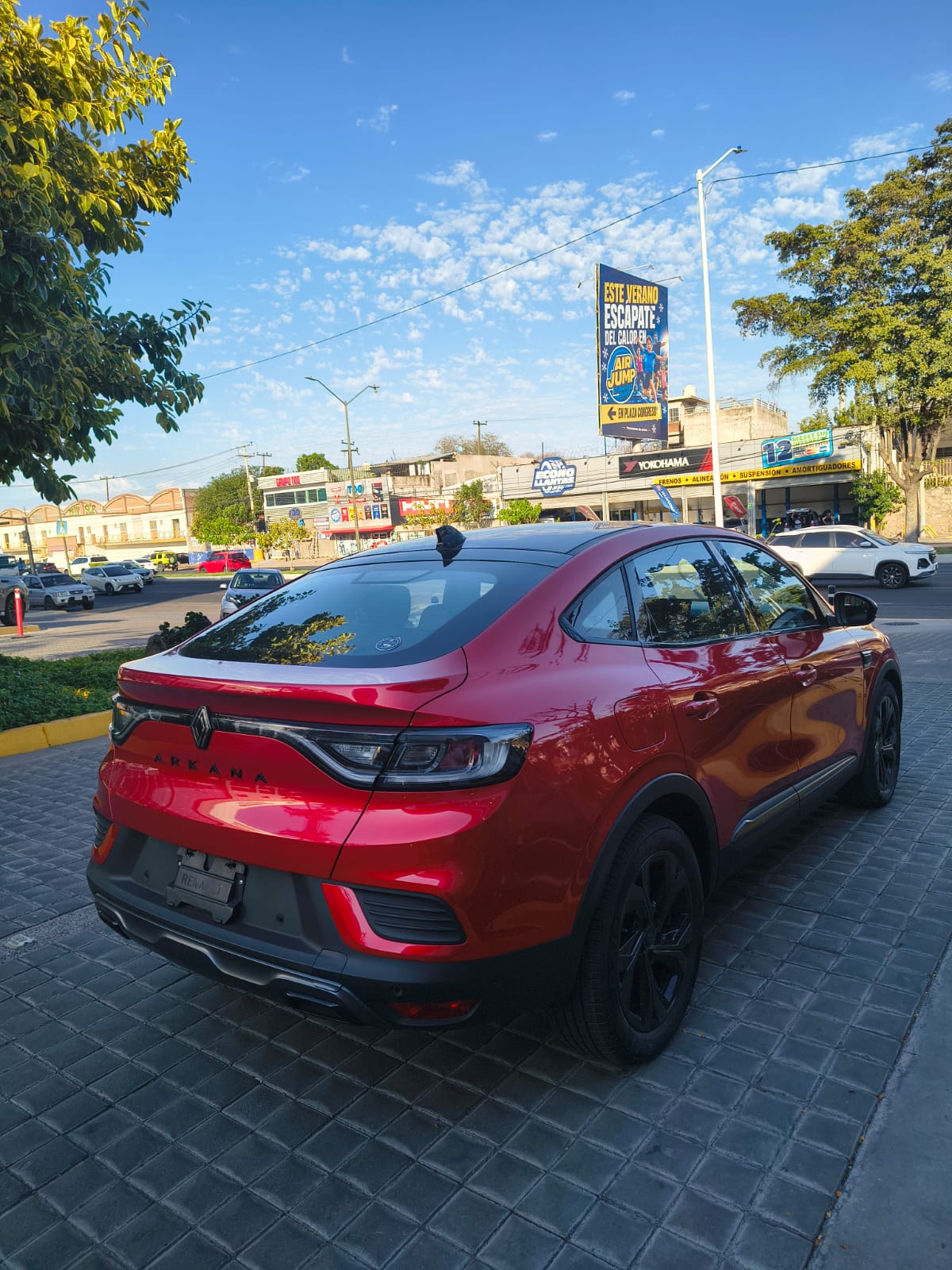 2026 RENAULT Arkana 5 pts. Esprit Alpine, 1.3T, TA, a/ac., QC, RA-18