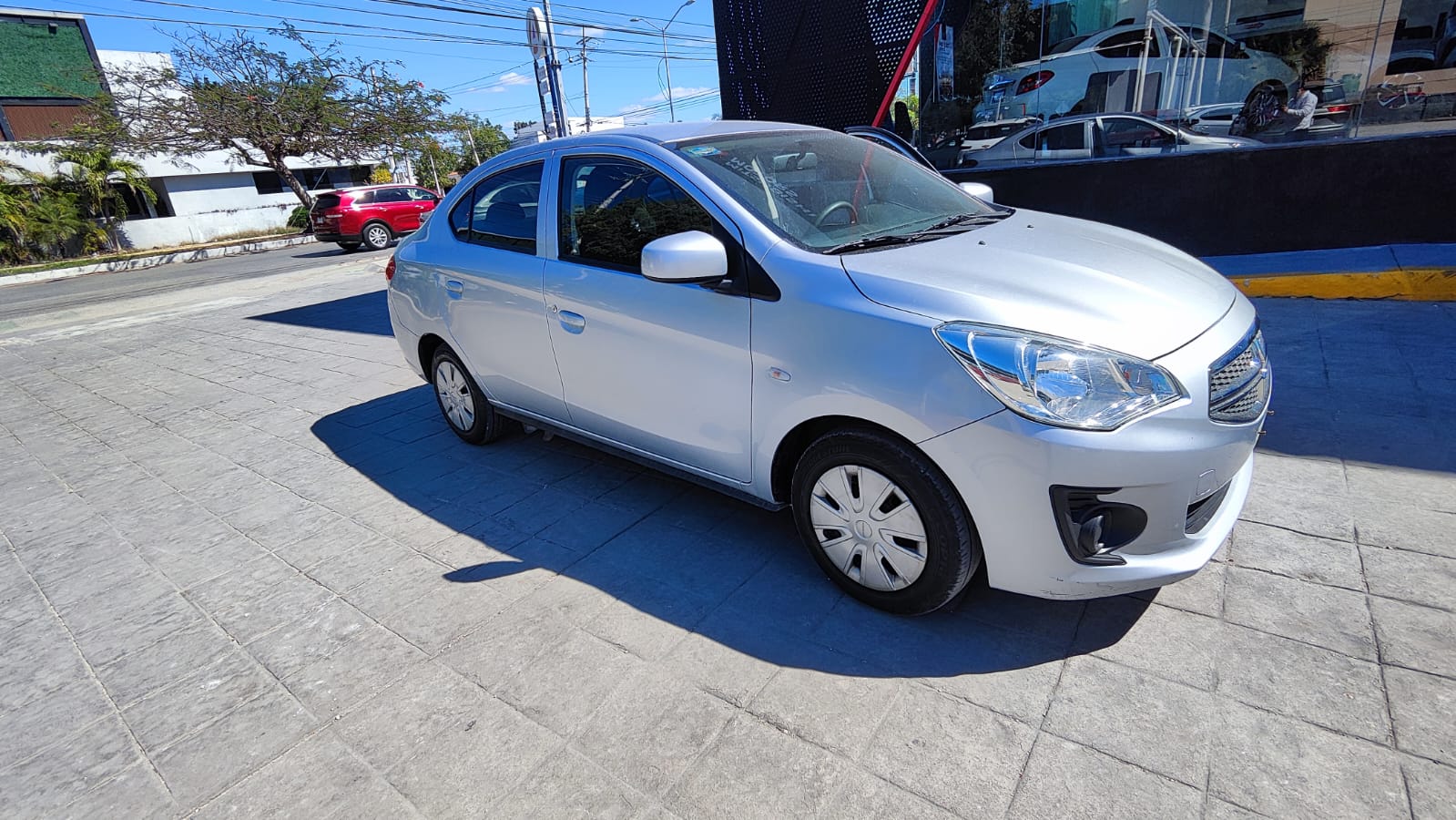 2024 DODGE Attitude 4 pts. SE, 1.2l, TM5, a/ac., VE del., R-14