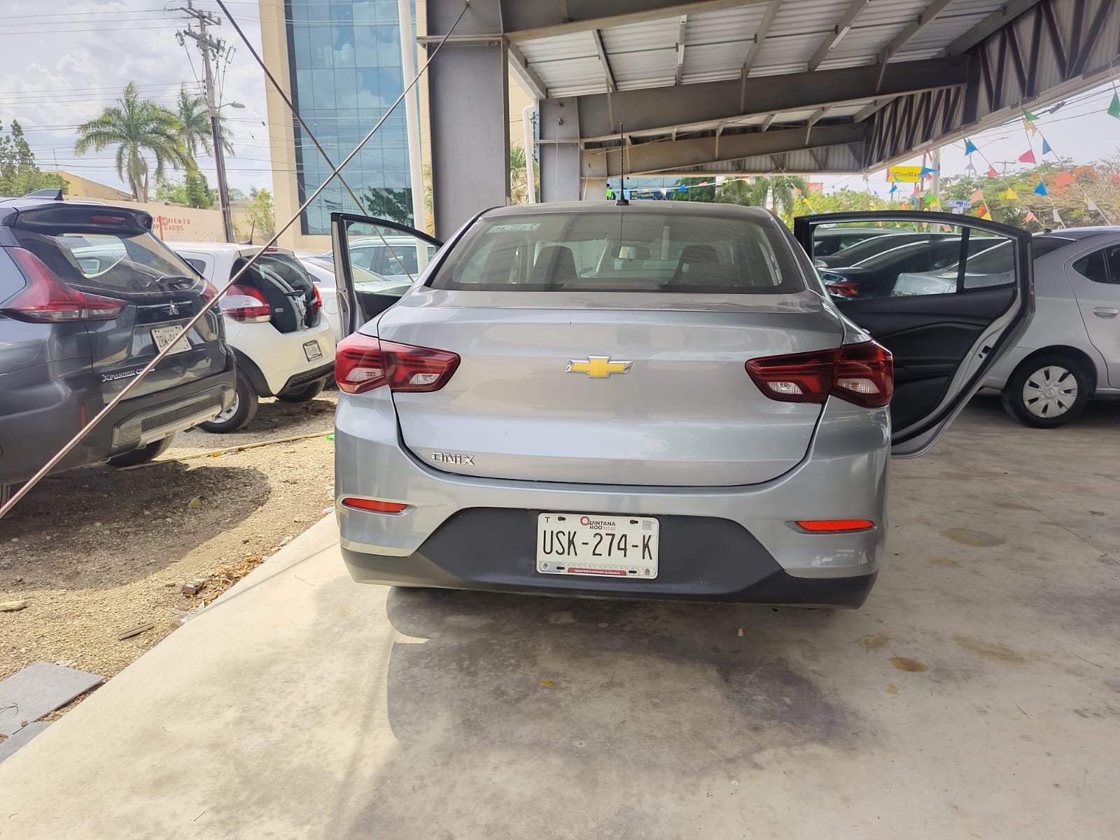 2024 CHEVROLET Onix 4 pts. LS, 1.0T, TA, a/ac., BA, R-15