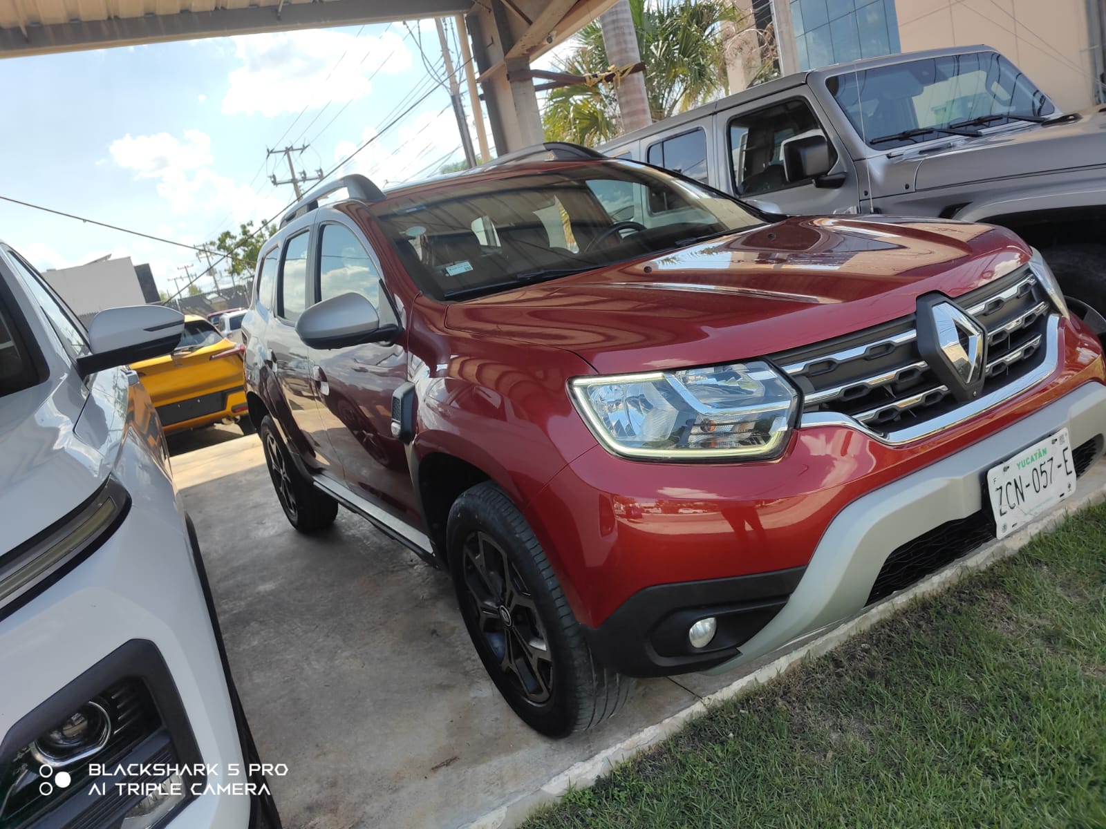 2023 RENAULT Duster 5 pts. Iconic, 1.3T, TA, a/ac. Aut., VE, f. niebla, RA-17