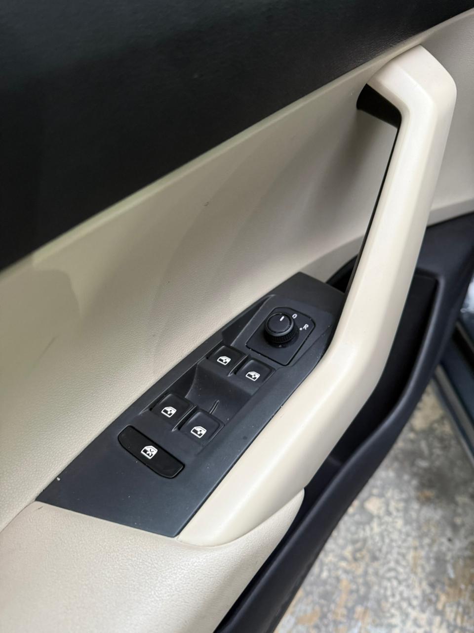 2024 VOLKSWAGEN Virtus 4 pts. Trendline, 1.6l, TM5, a/ac., R-15