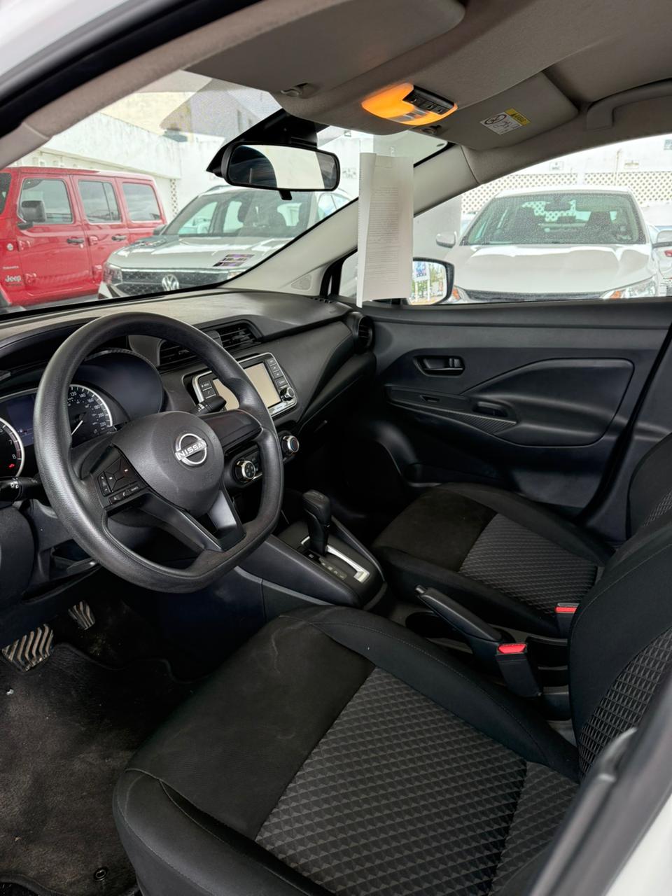 2024 NISSAN Versa 4 pts. Sense, TM5, a/ac., R-15