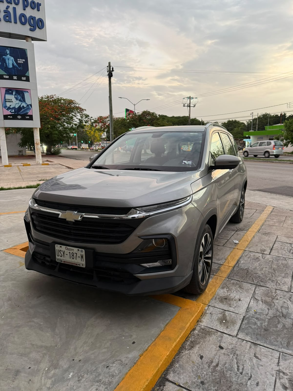 2024 CHEVROLET Captiva 5 pts. LT, 1.5T, TA, a/ac., 5 pas., RA-18