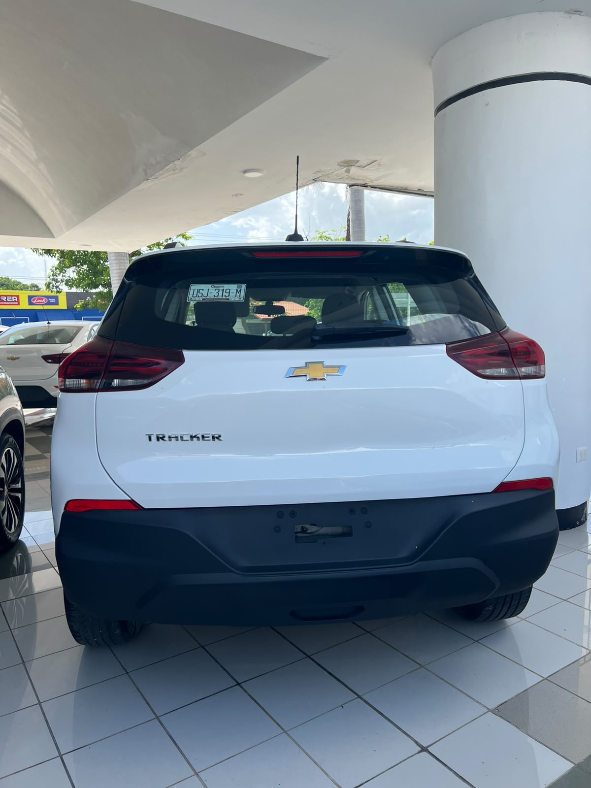 2024 CHEVROLET Tracker 5 pts. LS, 1.2T, TM5, RA-16