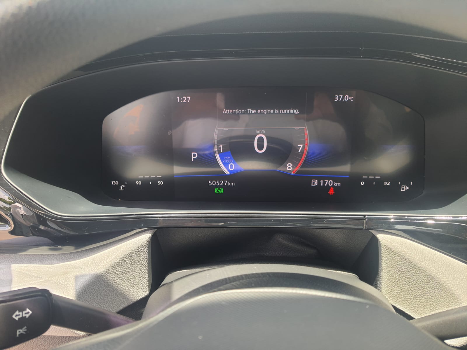 2024 VOLKSWAGEN Taos 5 pts. Trendline, 150 HP, 1.4T, TA, RA-17