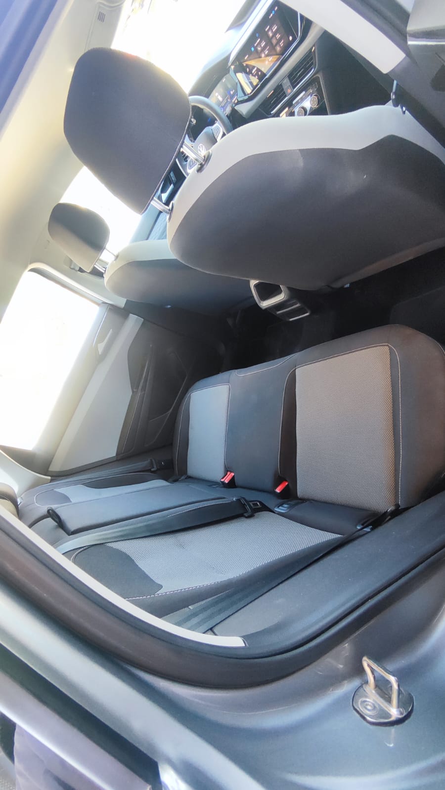 2024 VOLKSWAGEN Taos 5 pts. Trendline, 150 HP, 1.4T, TA, RA-17