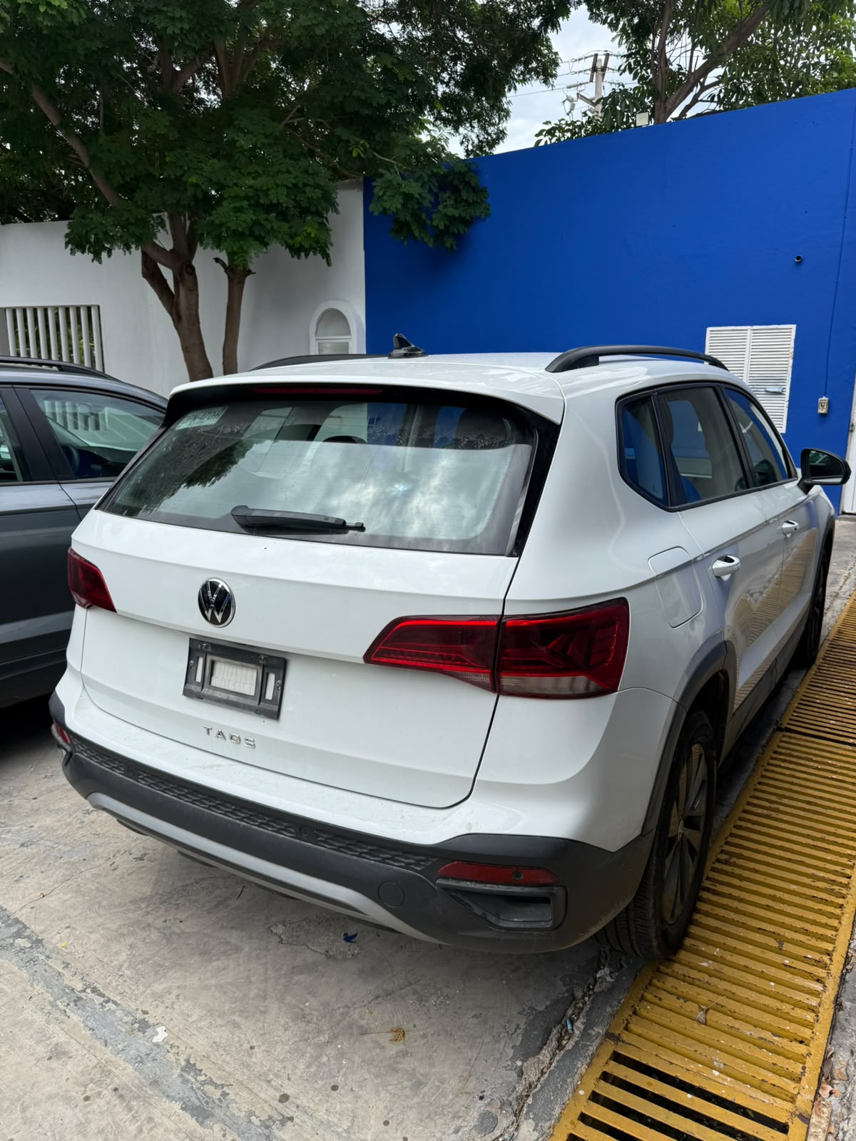 2024 VOLKSWAGEN Taos 5 pts. Trendline, 150 HP, 1.4T, TA, RA-17
