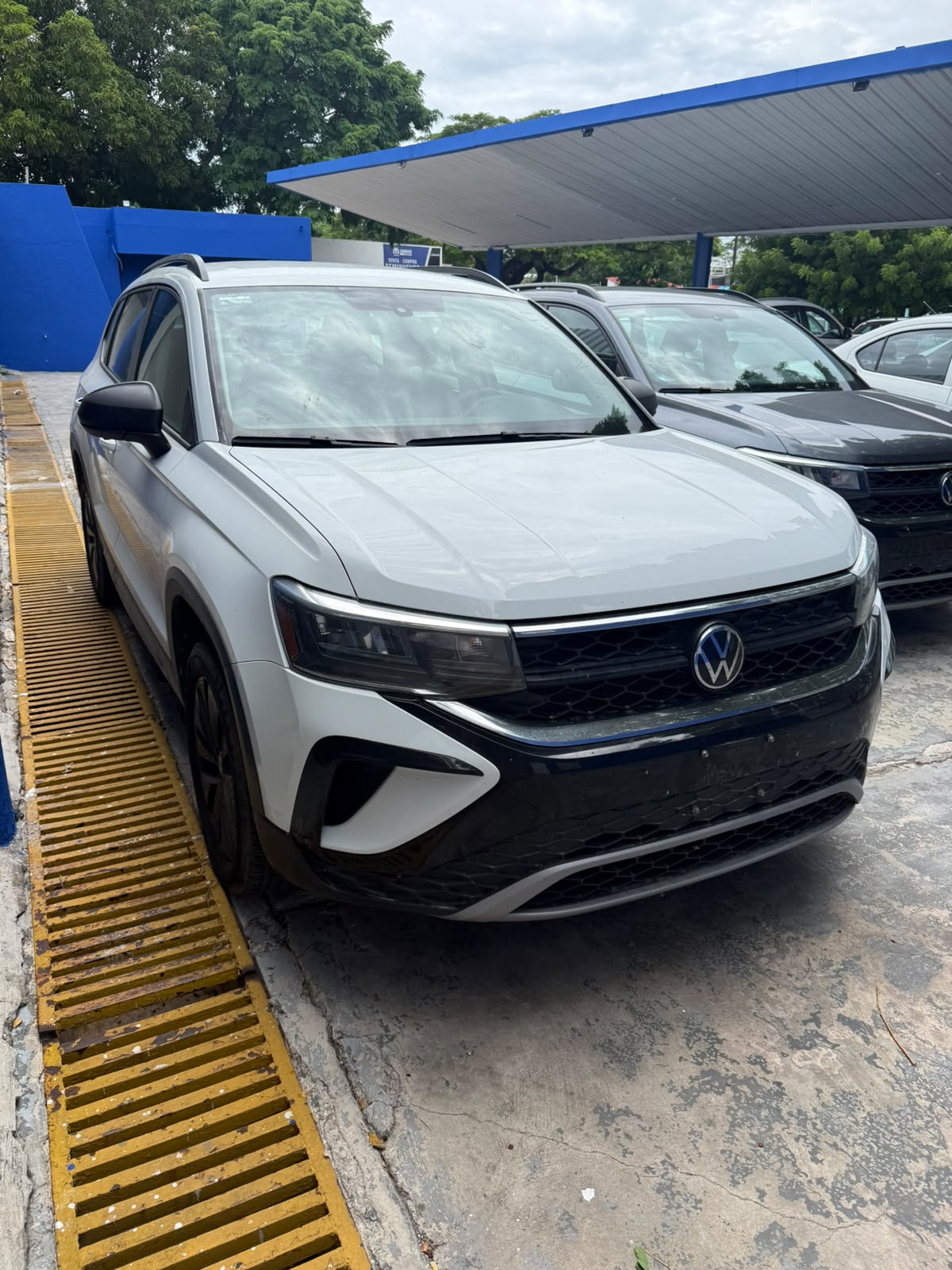 2024 VOLKSWAGEN Taos 5 pts. Trendline, 150 HP, 1.4T, TA, RA-17