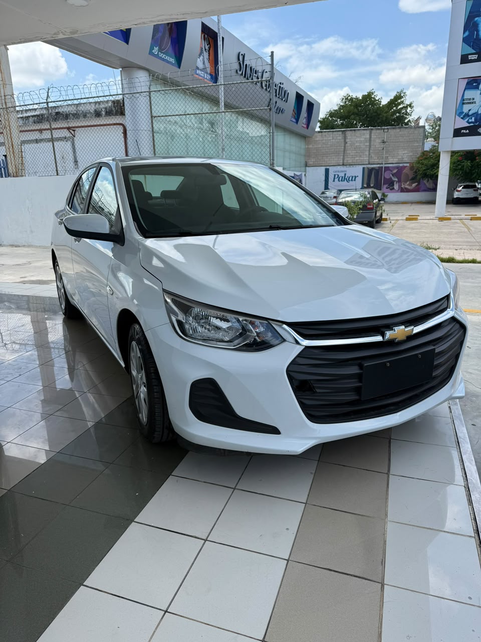 2024 CHEVROLET Onix 4 pts. LS, 1.0T, TA, a/ac., BA, R-15