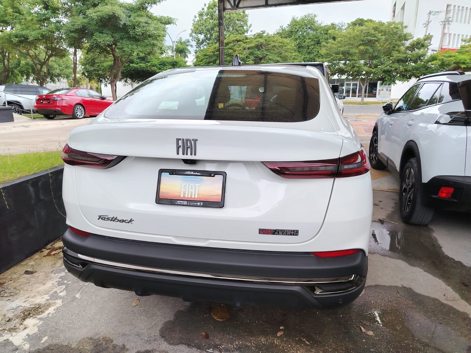 2025 FIAT Fastback 5 pts. Impetus, 1.3T, TA, piel, f. niebla, RA-18