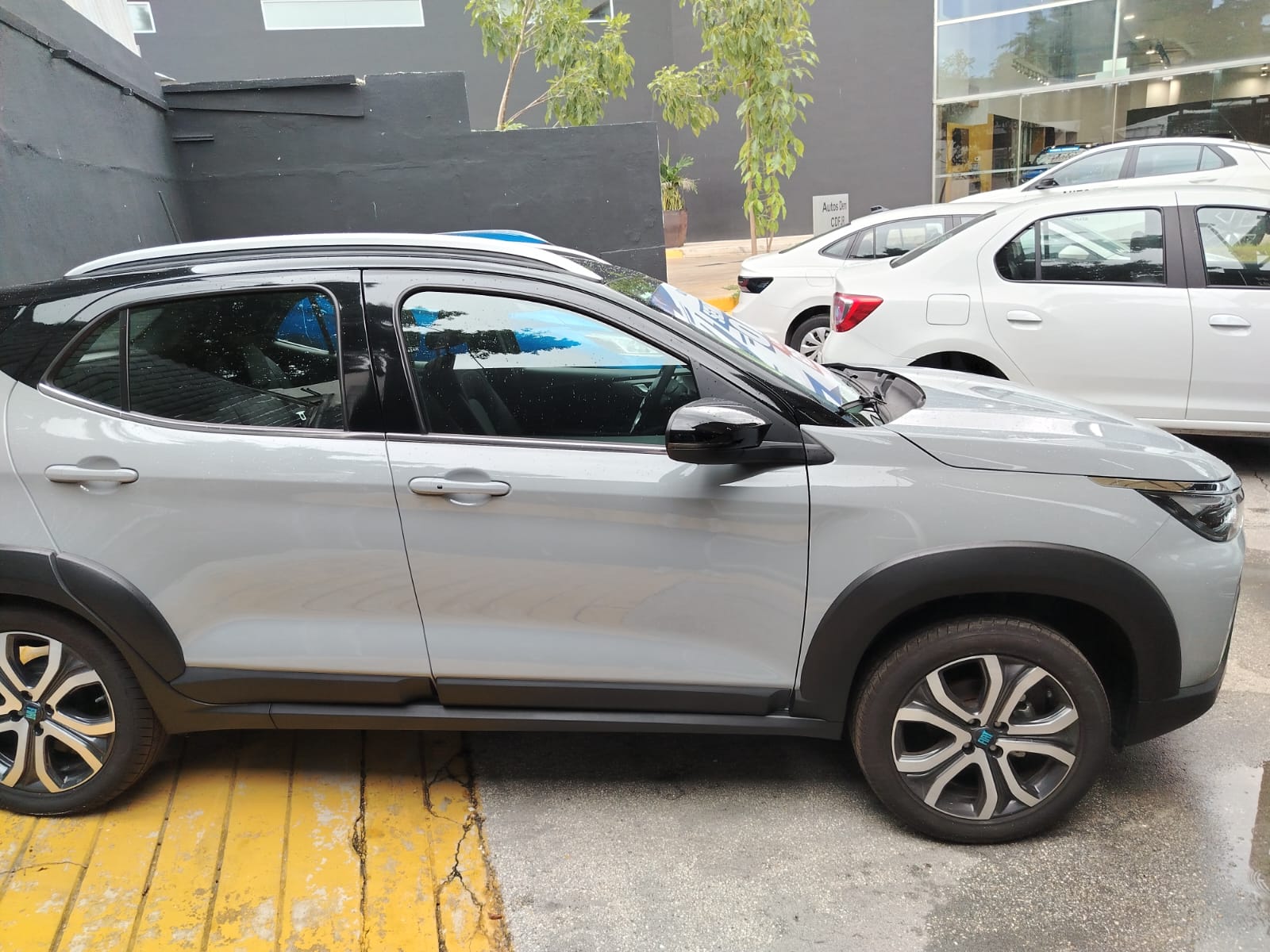 2025 FIAT Pulse 5 pts. Impetus, 1.3l, TA, piel, pantalla touch 10.1