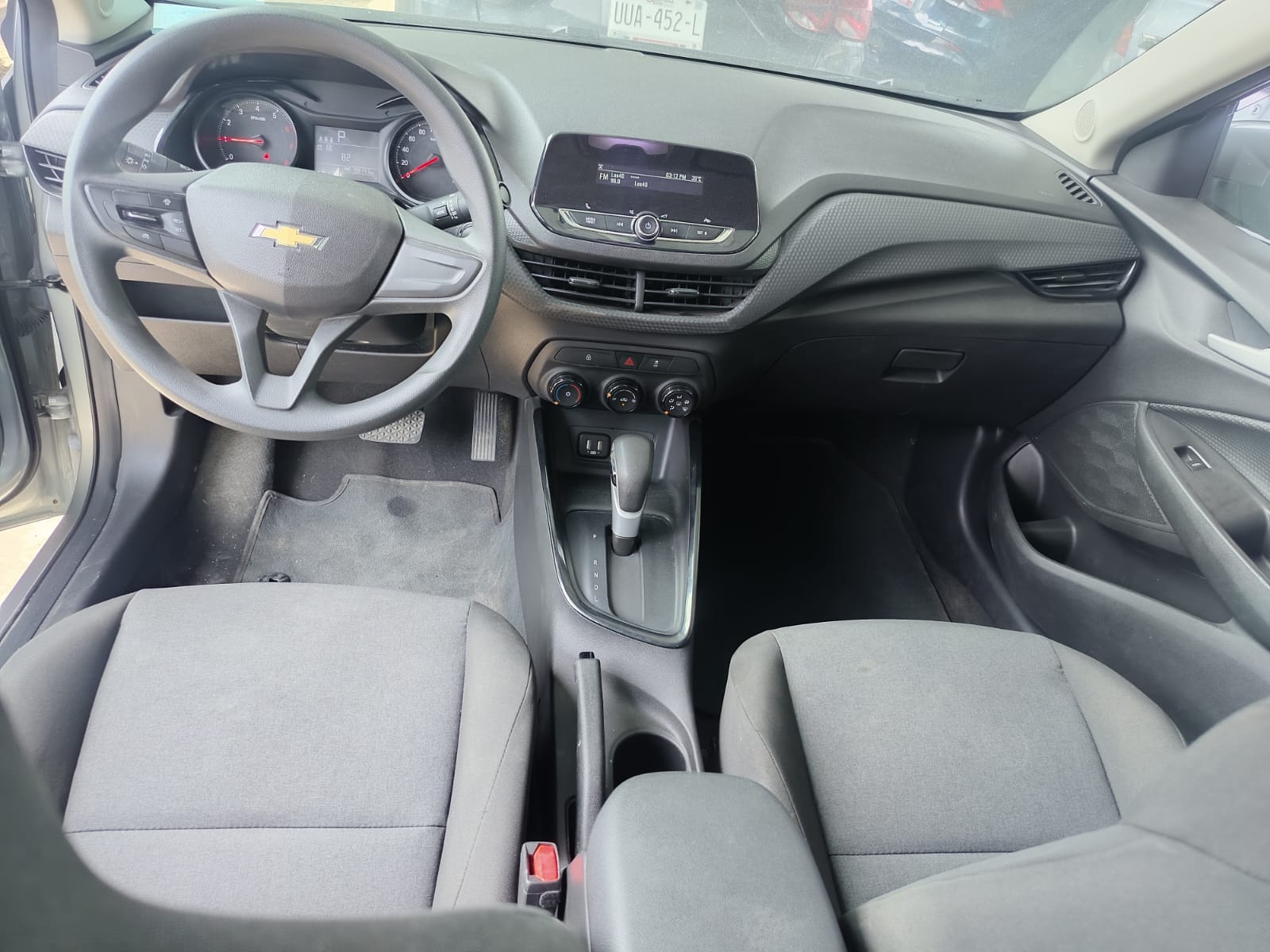 2024 CHEVROLET Onix 4 pts. LS, 1.3l, TM5, a/ac., BA, R-15