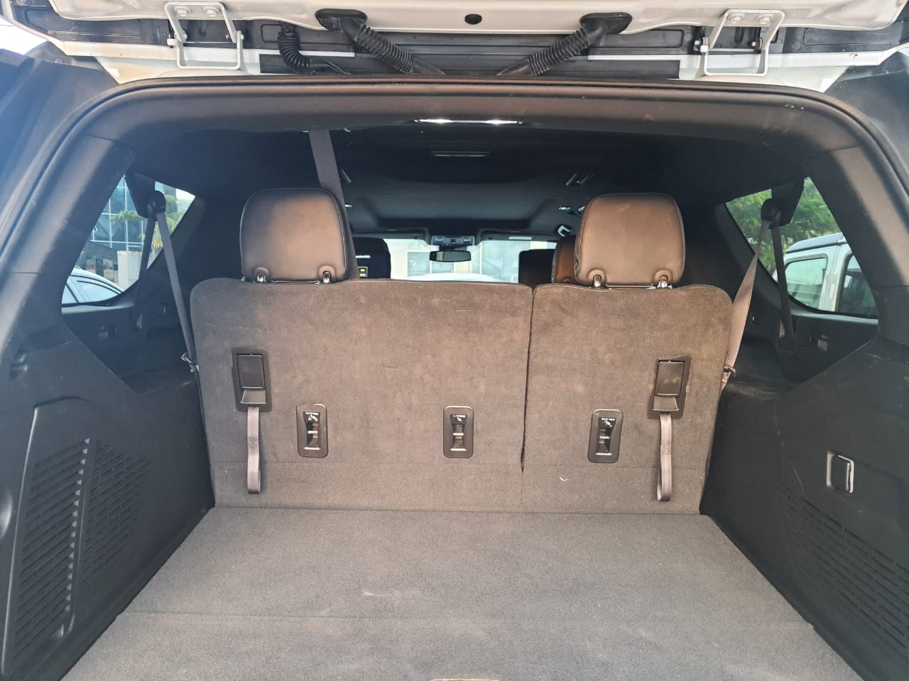 2023 CHEVROLET Suburban 5 pts. RST, 5.3l, TA, piel, QCP, RA-22, 4x4