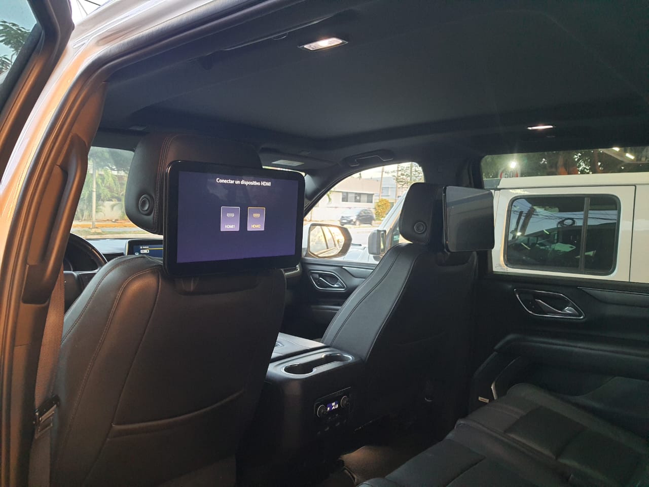 2023 CHEVROLET Suburban 5 pts. RST, 5.3l, TA, piel, QCP, RA-22, 4x4