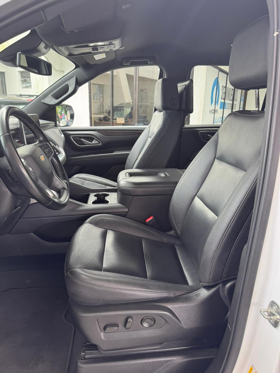 2023 CHEVROLET Suburban 5 pts. LT, 5.3l, TA, piel, RA-20