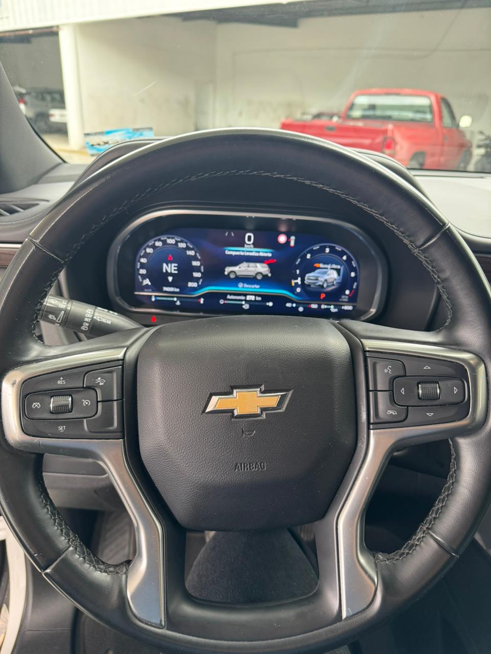 2023 CHEVROLET Suburban 5 pts. LT, 5.3l, TA, piel, RA-20