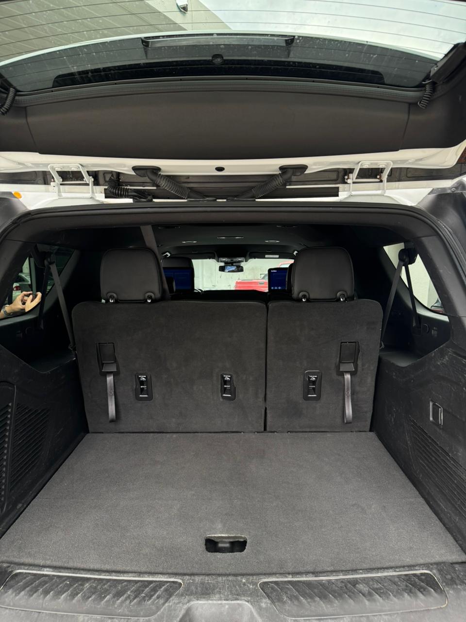 2023 CHEVROLET Suburban 5 pts. LT, 5.3l, TA, piel, RA-20