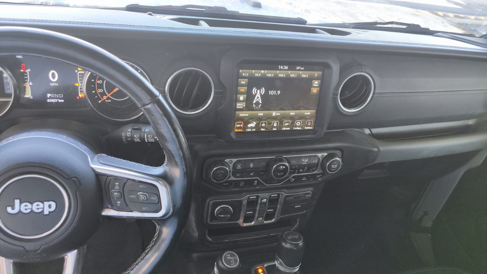 2023 JEEP Wrangler 4x4 4 pts. Unlimited Sahara, MHEV, 3.6l, TA, piel, f. led, RA-18