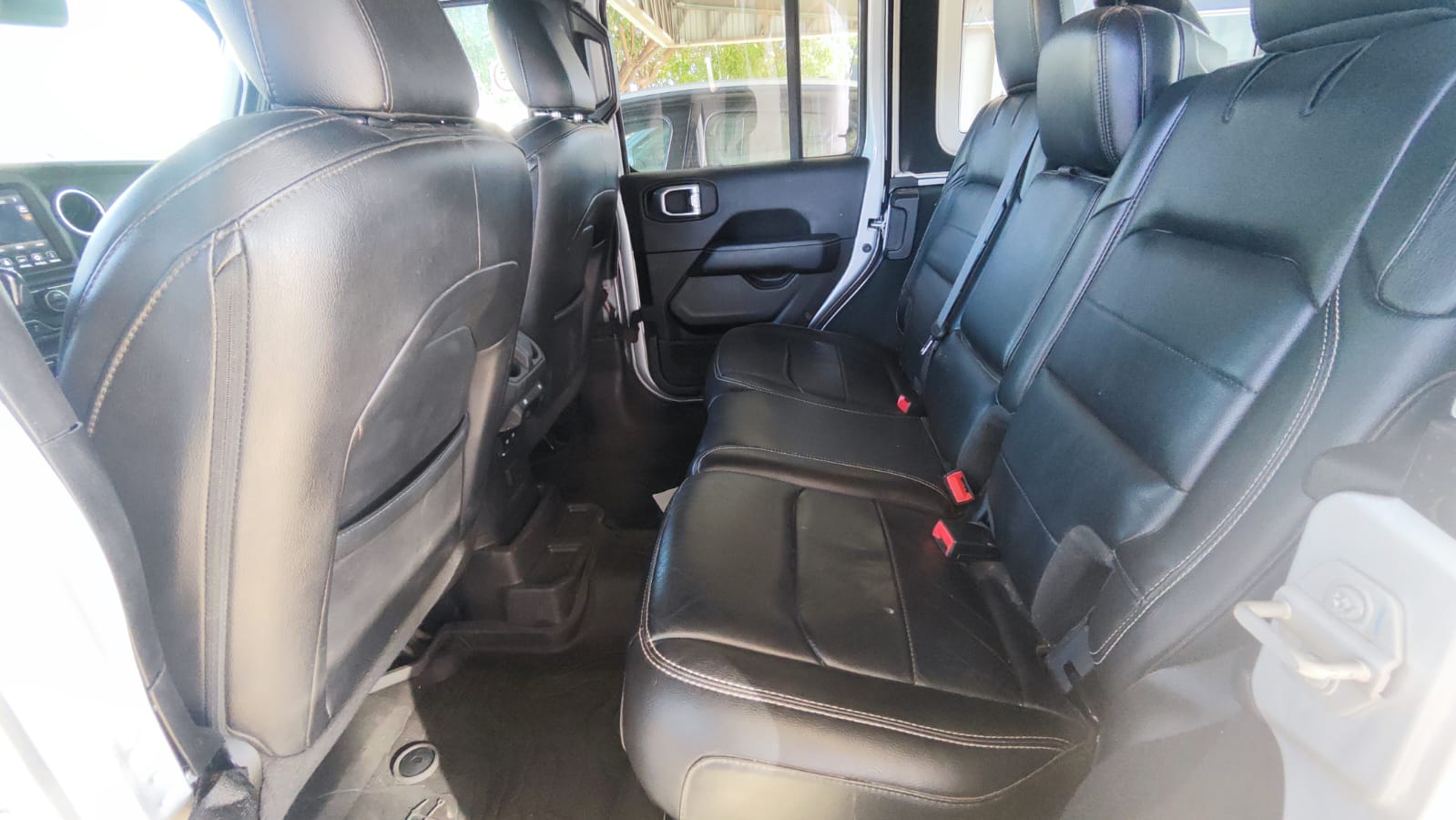 2023 JEEP Wrangler 4x4 4 pts. Unlimited Sahara, MHEV, 3.6l, TA, piel, f. led, RA-18