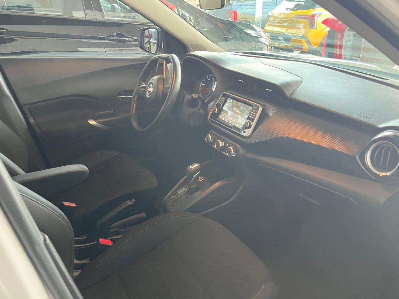 2024 NISSAN Kicks 5 pts. Advance, 1.6l, TM5, a/ac., VE, RA-16