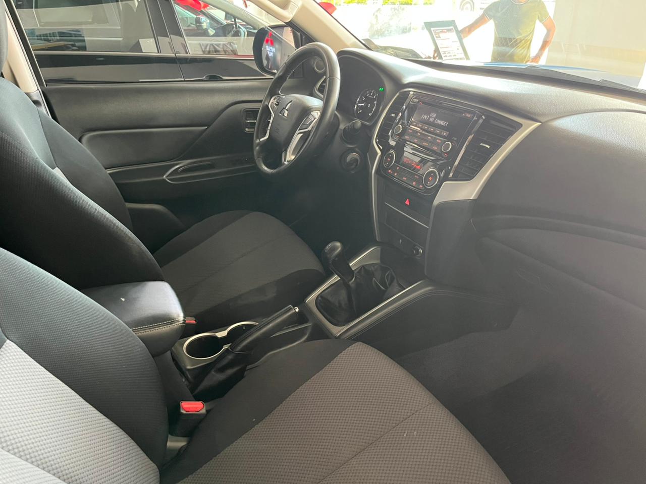 2024 MITSUBISHI COMERCIALES L200 Pick-Up 4 pts. GLX, Doble Cab., 2.4l, TM5