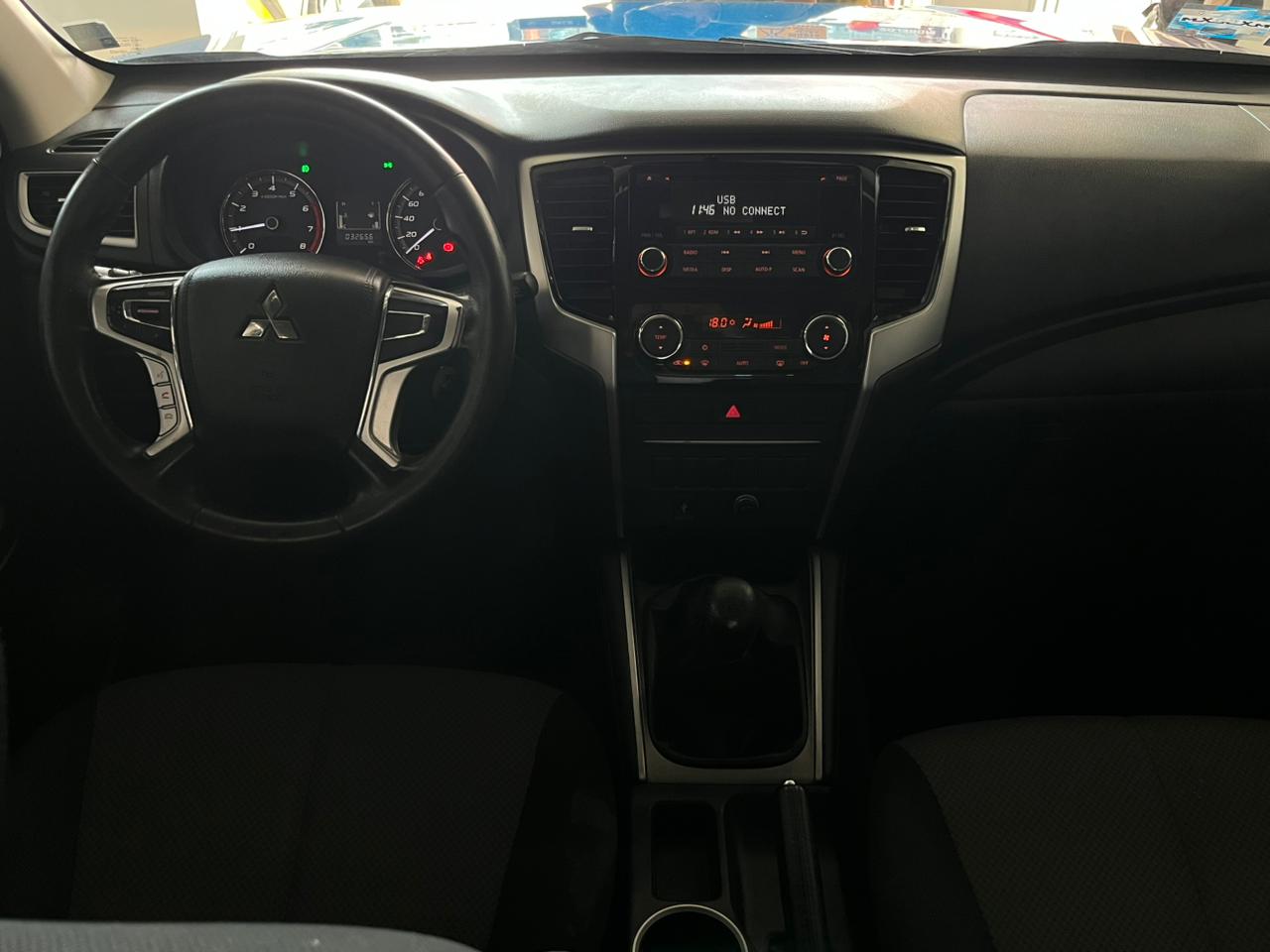 2024 MITSUBISHI COMERCIALES L200 Pick-Up 4 pts. GLX, Doble Cab., 2.4l, TM5