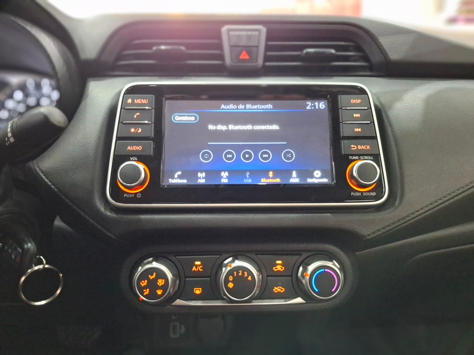 2025 NISSAN Versa 4 pts. Sense, TM5, a/ac., R-15