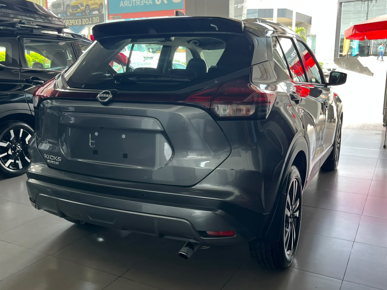 2025 NISSAN Kicks 5 pts. Play Advance, 1.6l, TM5, RA-17