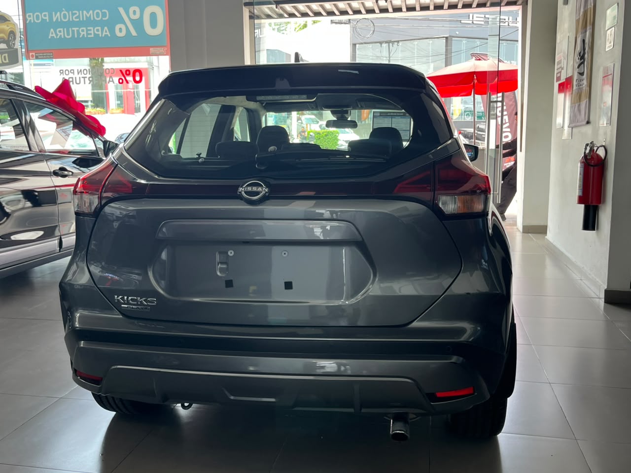 2025 NISSAN Kicks 5 pts. Play Advance, 1.6l, TM5, RA-17