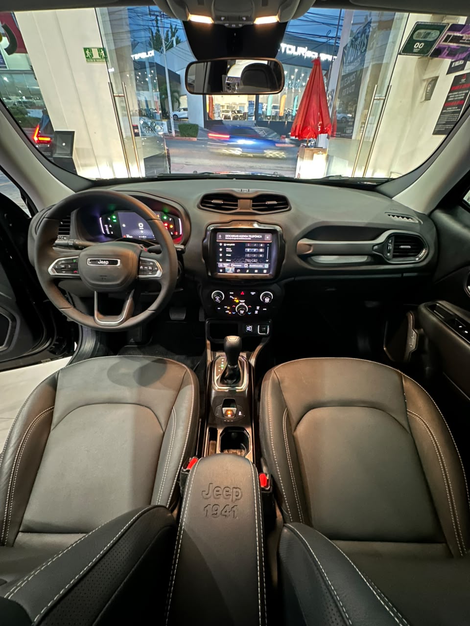 2026 JEEP Renegade 5 pts. Latitude, 1.3T, TA, a/ac. Aut., piel, RA-18