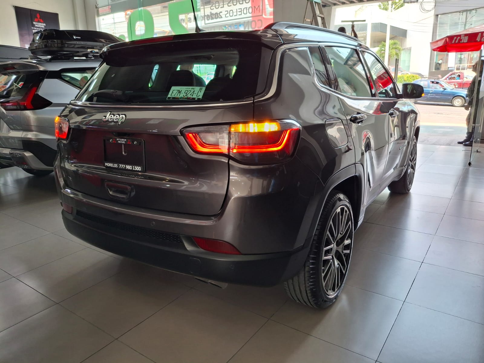 2024 JEEP Compass 5 pts. Limited Premium, 1.3T, TA, a/ac. Aut., piel, cambios al volante, RA-18