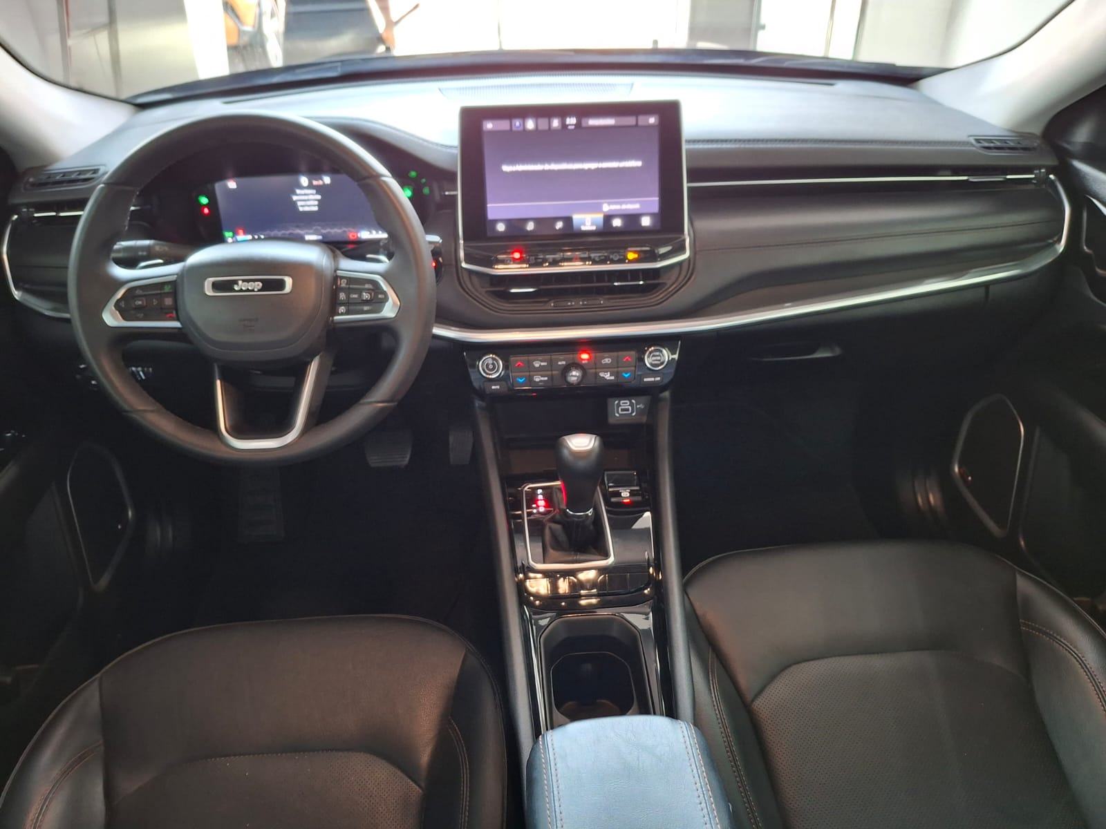 2024 JEEP Compass 5 pts. Limited Premium, 1.3T, TA, a/ac. Aut., piel, cambios al volante, RA-18