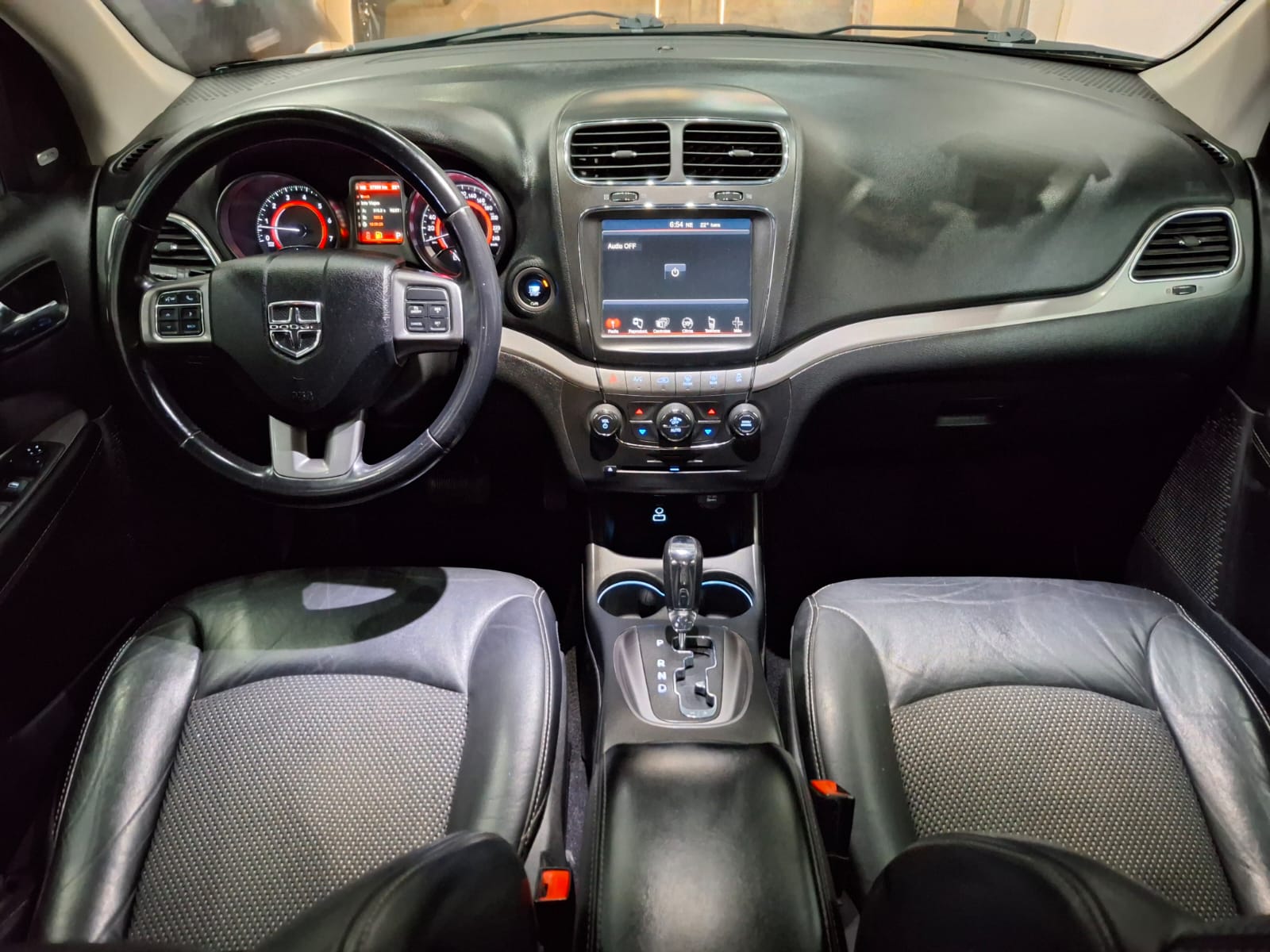 2019 DODGE Journey 5 pts. Sport Plus, 2.4l, TA, VE, piel, QC, DVD, 7 pas., RA-19