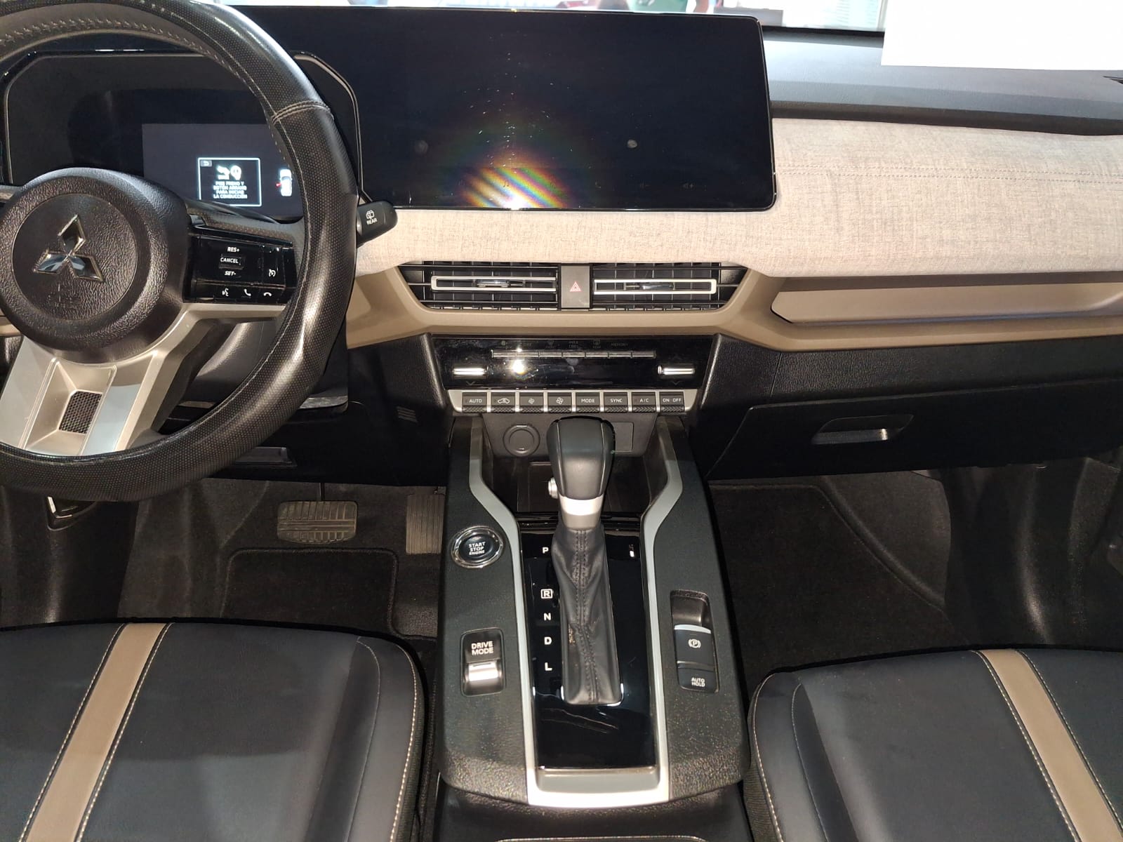 2025 MITSUBISHI Outlander Sport 5 pts. SE Plus, 1.5l, TA, piel, 5 pas., RA-18