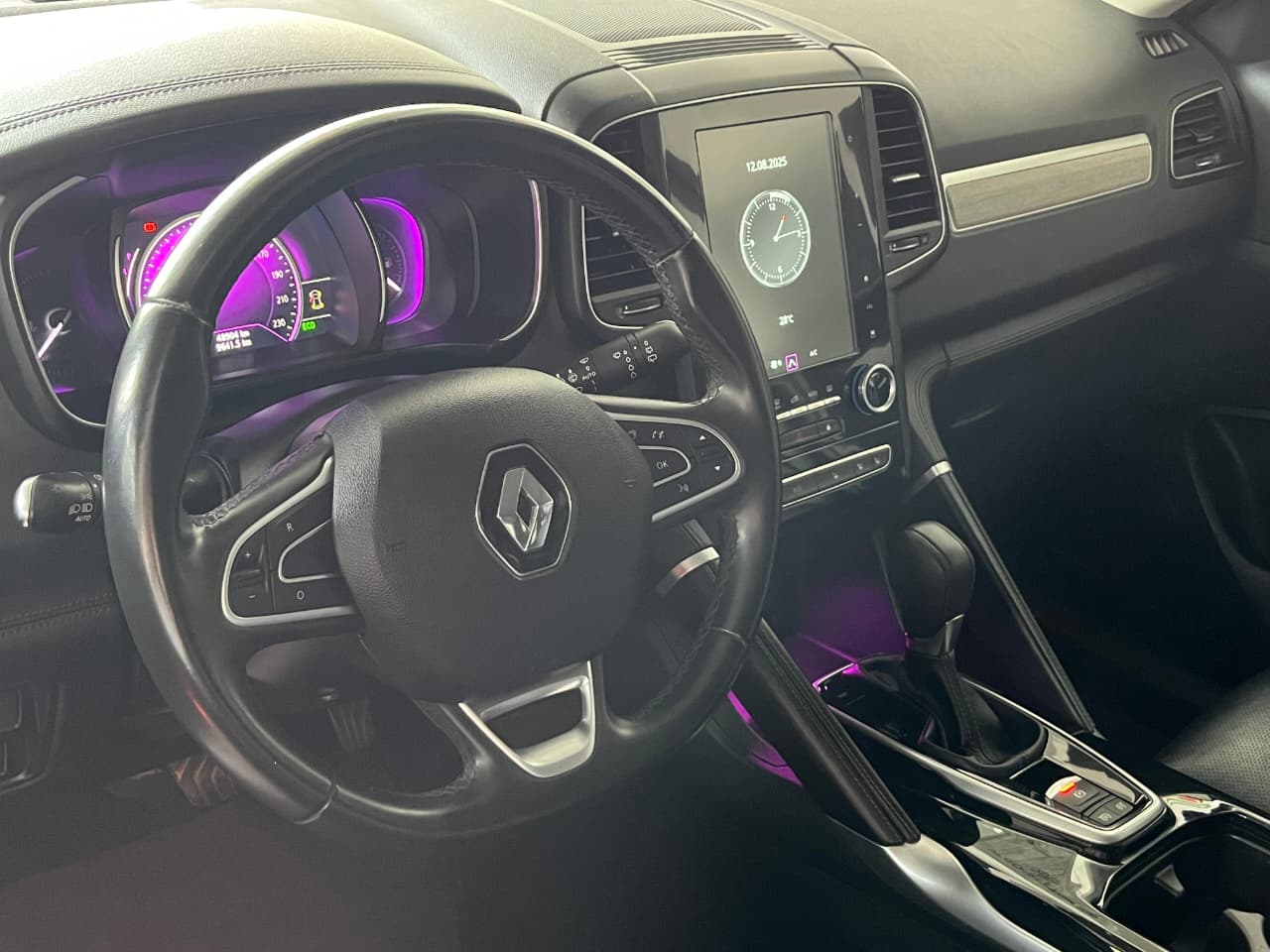 2024 RENAULT Koleos 5 pts. Iconic, TA, climatronic, piel, QCP, GPS, RA-19