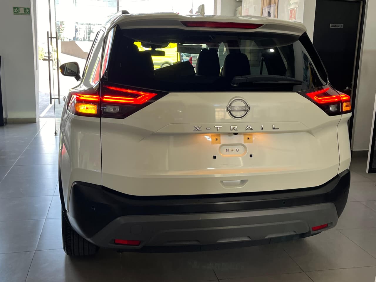 2024 NISSAN X-Trail 5 pts. Exclusive, TA, piel, RA-18