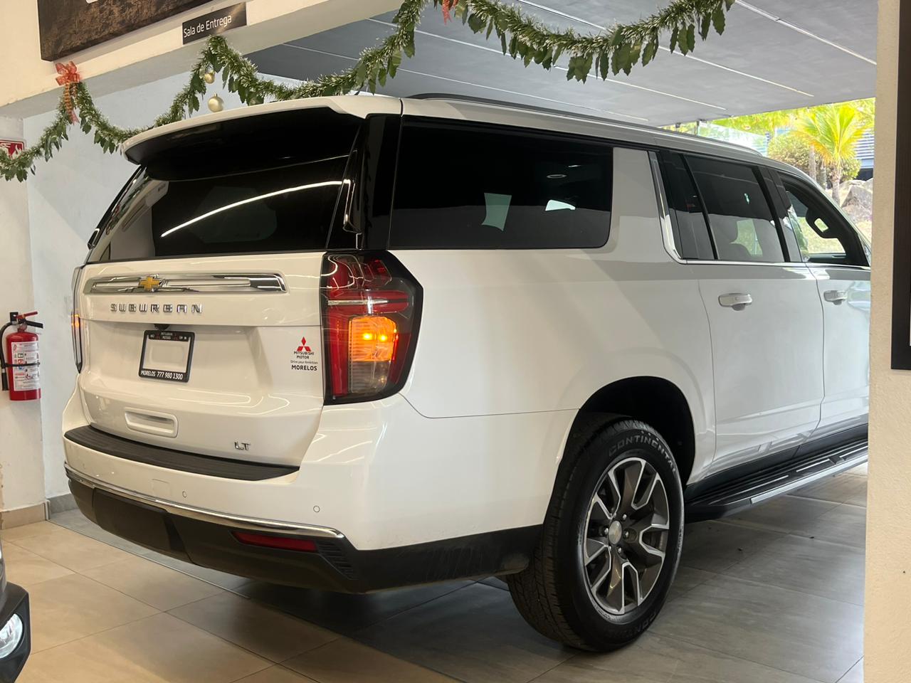 2023 CHEVROLET Suburban 5 pts. LT, 5.3l, TA, piel, RA-20