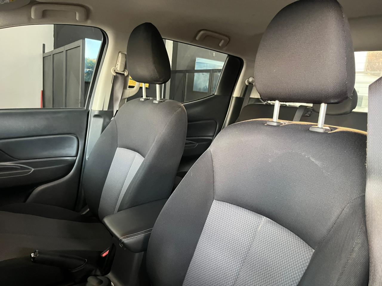 2024 MITSUBISHI COMERCIALES L200 Pick-Up 4 pts. GLX, Doble Cab., 2.4l, TM5