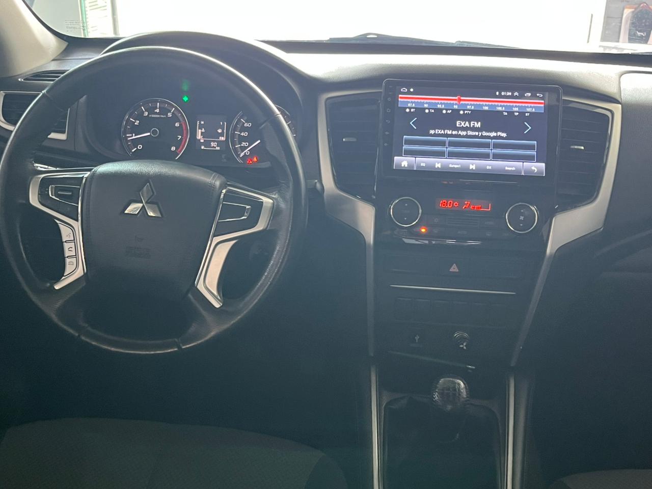 2023 MITSUBISHI COMERCIALES L200 Pick-Up 4 pts. GLX, Doble Cab., 2.4l, TM5